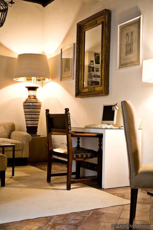Casa 1800 Hotel
